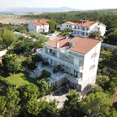 Διαμέρισμα Roth